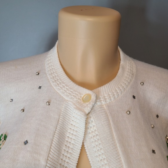 Vintage Cottage Cardigan Sweater Embroidered 50s Dainty Parisian Cream Fairy - Picture 2 of 9